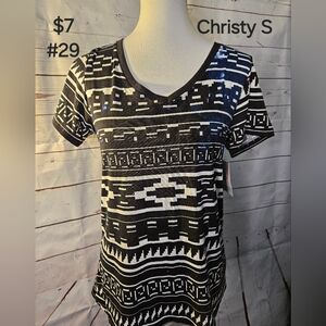 Christy Black and White Patterned Women's Top